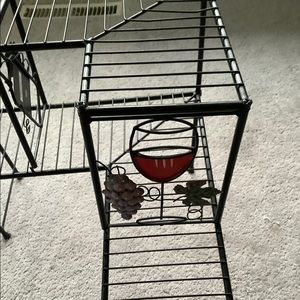 Kitchen corner shelf with utensil holder